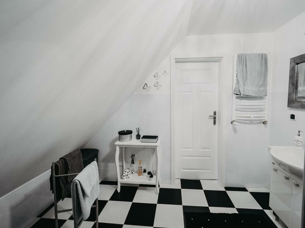 Apartament Rynek Pniewy Pniewy  エクステリア 写真